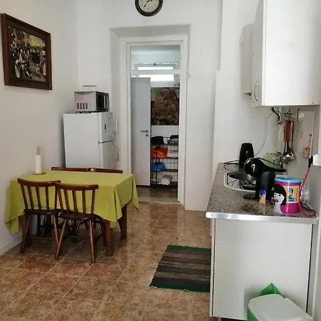 The Tram 18 Space Дом отдыха