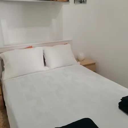 The Tram 18 Space Prázdninový dům Lisboa