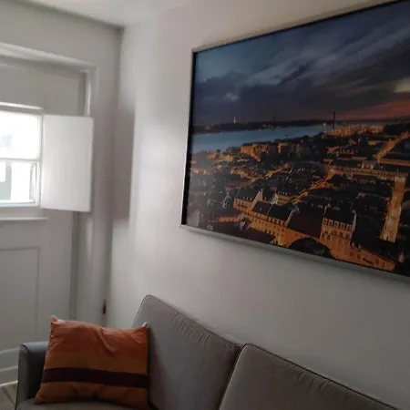 The Tram 18 Space Tatil Evi