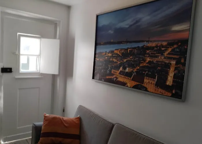 The Tram 18 Space Tatil Evi